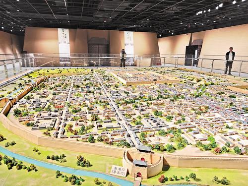 10月14日拍摄的大名府故城复原沙盘。 本报记者 刘萍摄