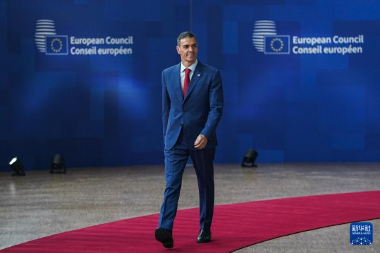 10月23日,在比利时首都布鲁塞尔,西班牙首相桑切斯出席欧盟峰会。新华社记者 彭子洋 摄