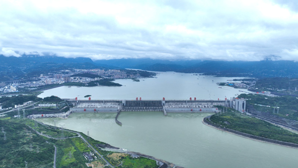三峡水库完成2025年度175米蓄水任务。陈臣摄