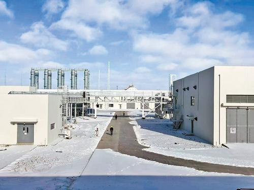 2025年12月10日拍摄的位于康保县的河北鸿蒙制氢工厂厂区。常嘉鑫摄